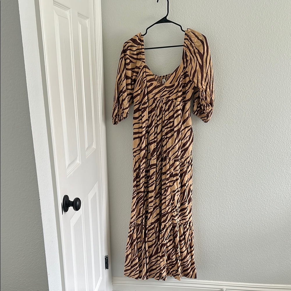 Anthropologie Elegant Zebra Print Dress with pockets
